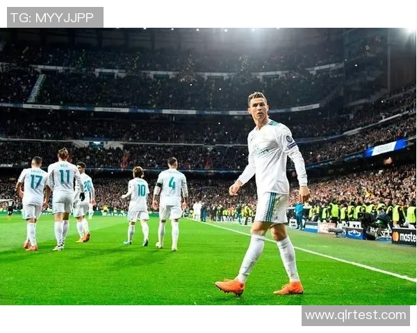 皇马与巴黎激战正酣比分揭晓你绝对不想错过的精彩时刻