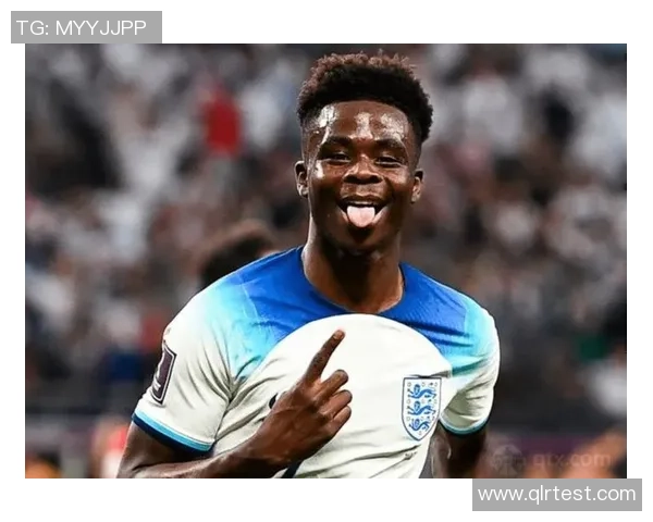 萨卡的足球之路:从青涩少年到英超明星的成长历程